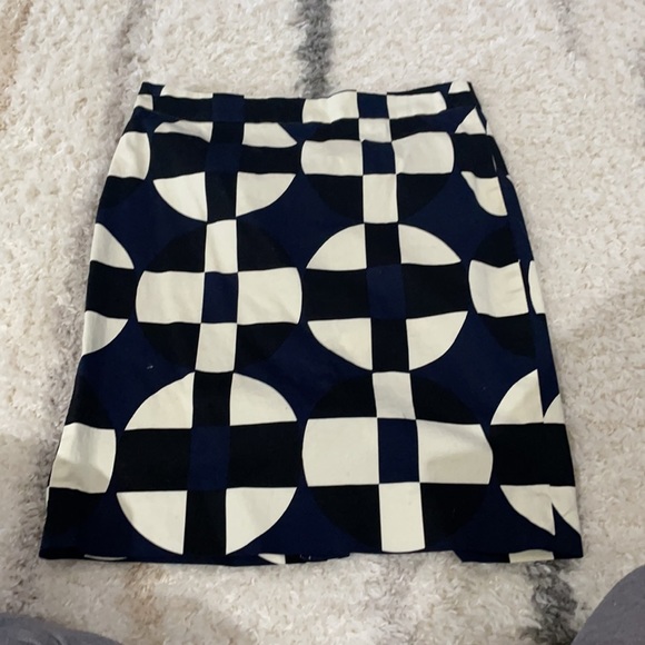 Bundle of 3 pencil skirts - Picture 5 of 7